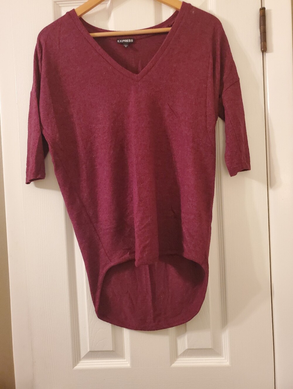 Express Women's V-Neck High-Low Tunic Preowned XS Burgandy